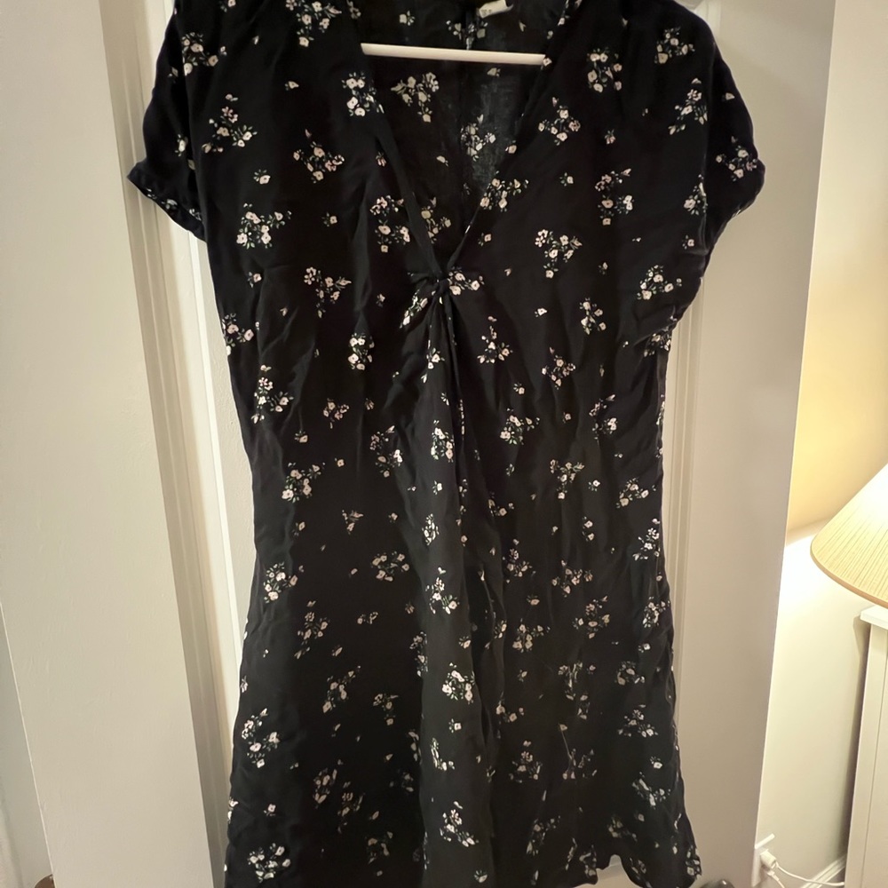 H&M floral v neck midi dress
